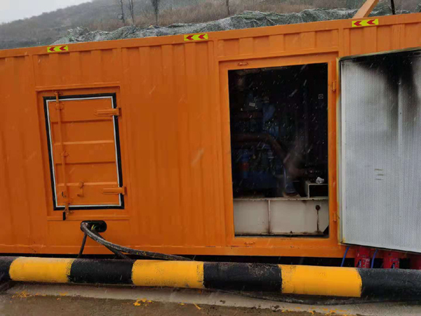 安多发电机出租 柴油发电机组电压低报警怎么办？