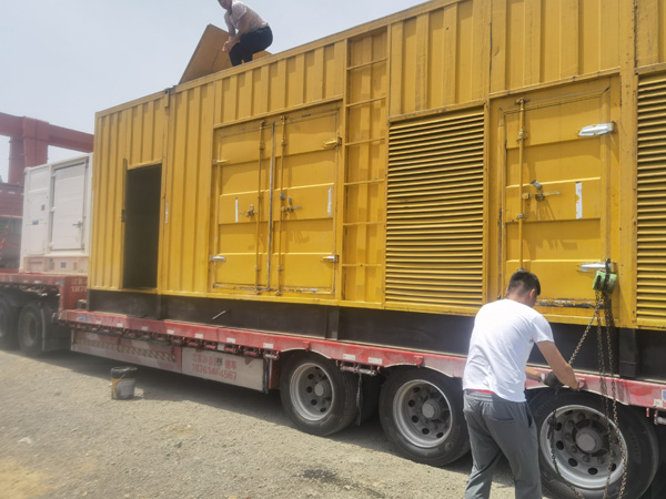 安多发电机出租100KW发电机需要什么规格的电缆线？