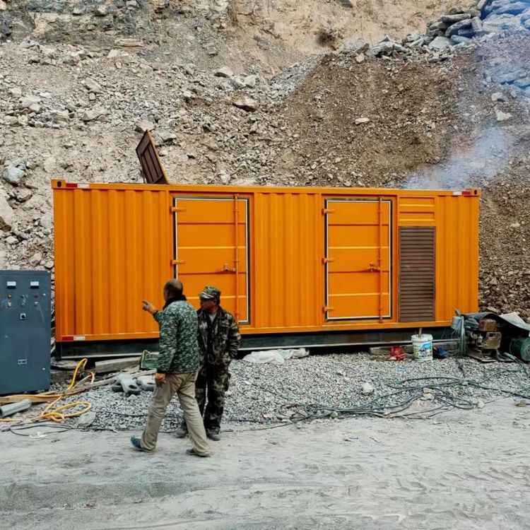 安多如何选择适合自己的 800KW 柴油发电机组？