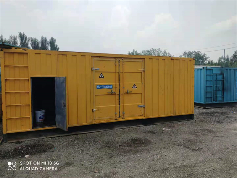 安多如何保证发电机组配合光伏储能装置补电系统的稳定性和可靠性？