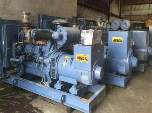 安多柴油发电机如何测试电流大小？