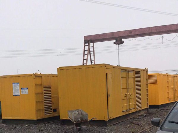 安多100kw柴油发电机组每小时油耗？