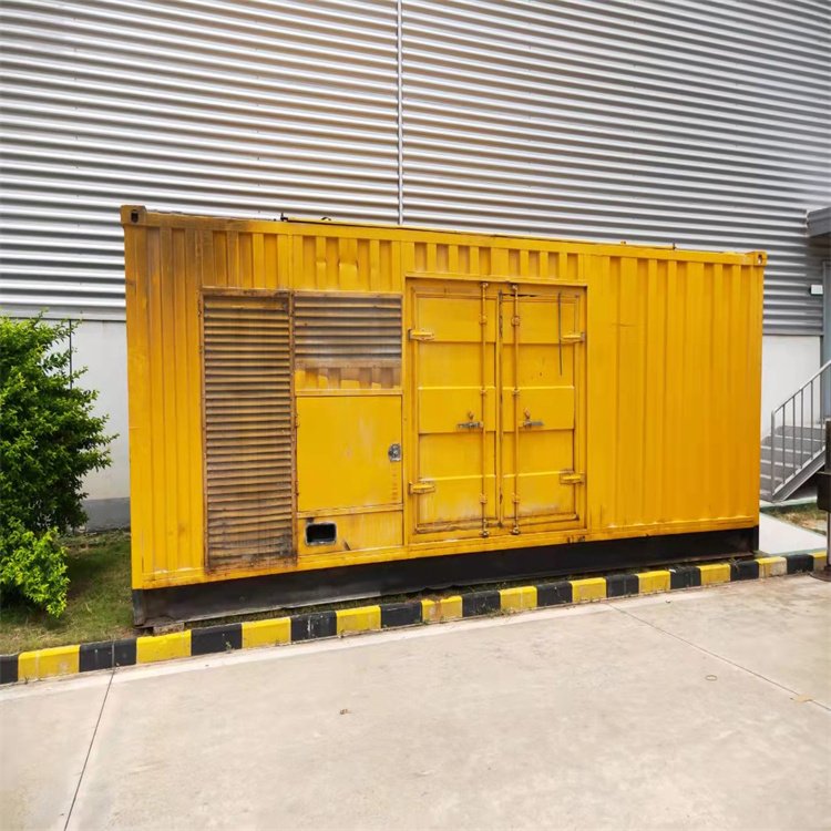 安多柴油发电机组在冬季启动前如何对燃油系统进行预热？